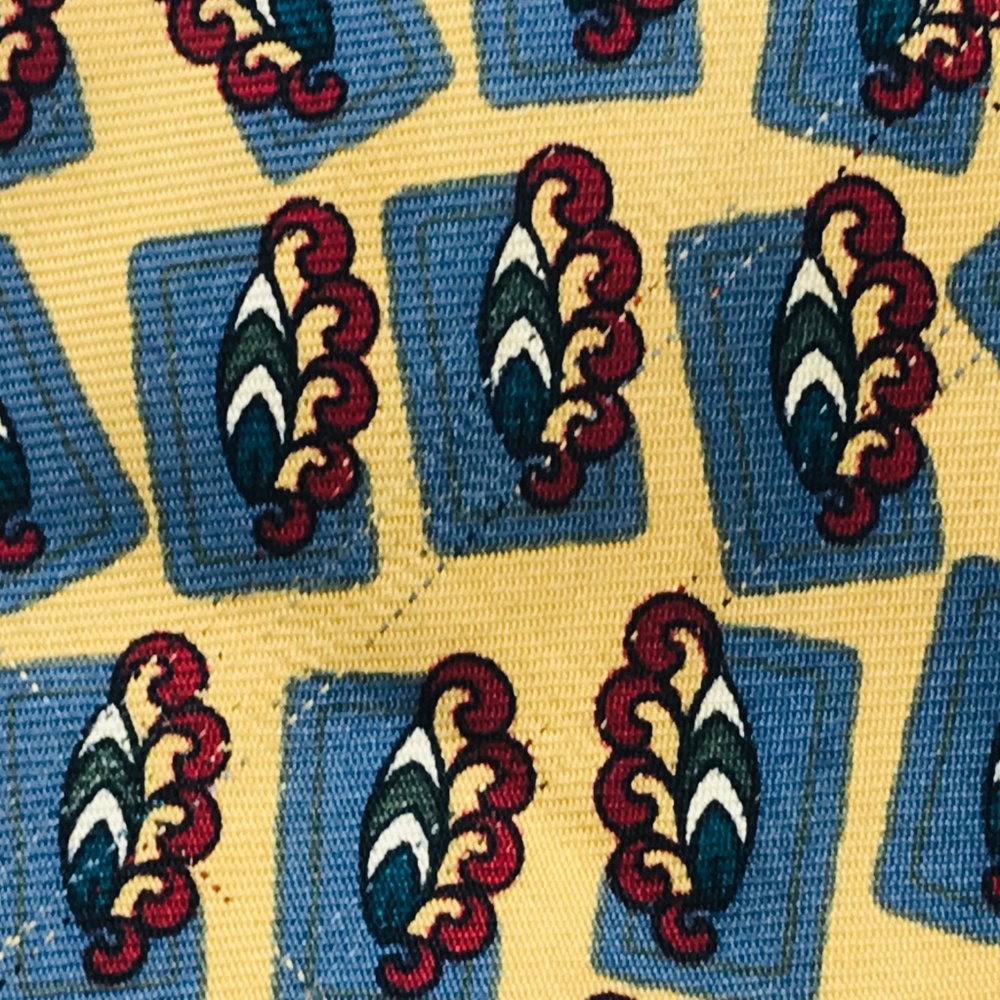 AMMHERST & BROCK GEOMETRIC TIE